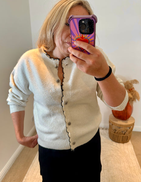 Round Neck Scalloped Edge Cardigan | Cream/Black