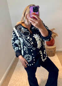 Boho LOVE Embroidered Cotton Quilted Button Front Jacket | Black