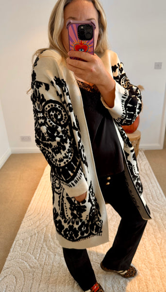 Beautiful Heavyweight Knit Brocade Detail Cardigan | Ivory/Black