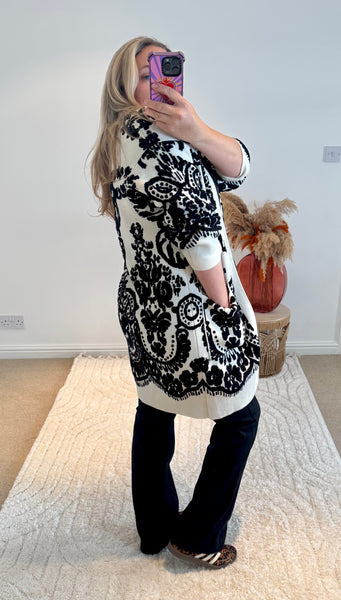 Beautiful Heavyweight Knit Brocade Detail Cardigan | Ivory/Black