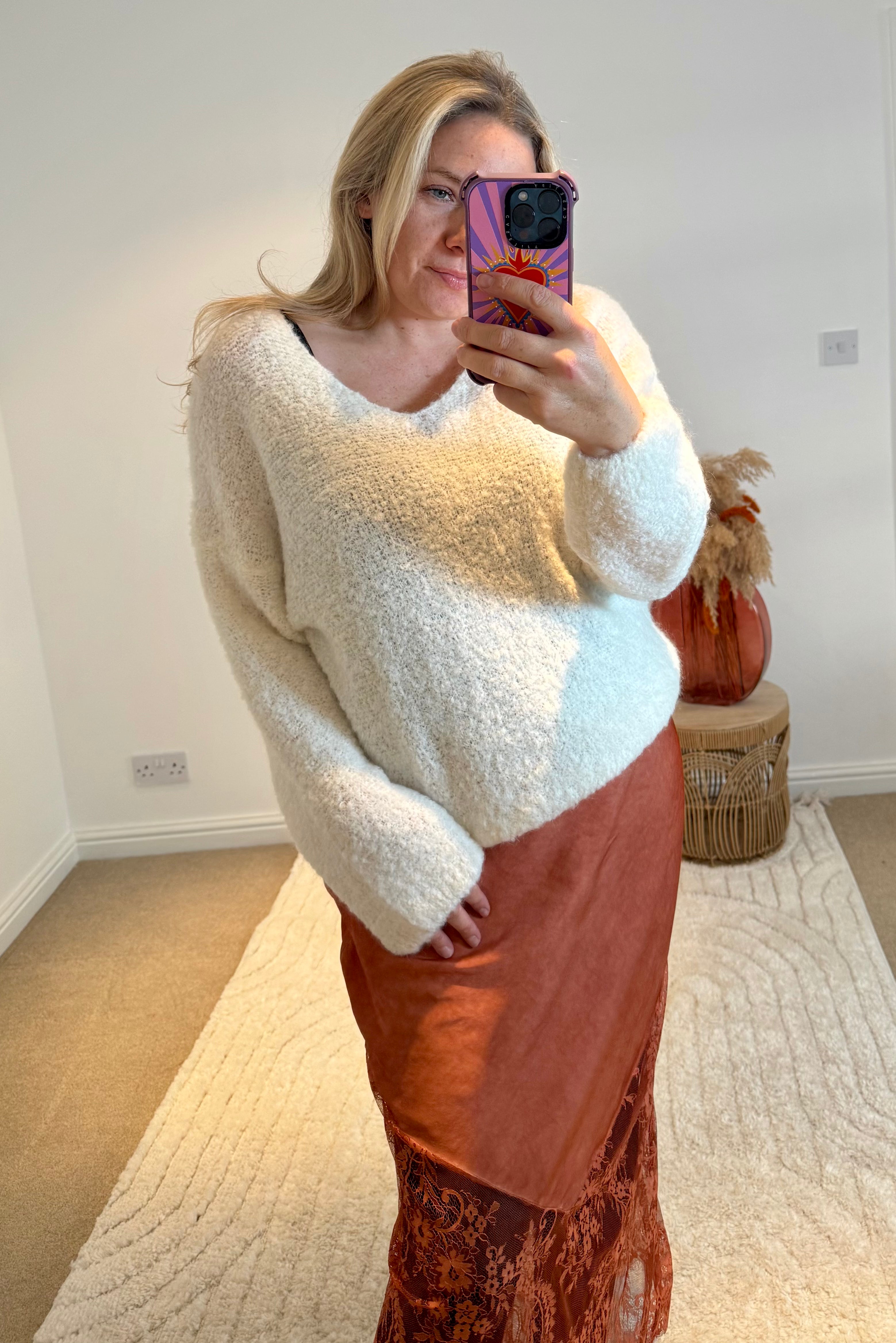 Mohair Blend V-Neck Jumper | Cream