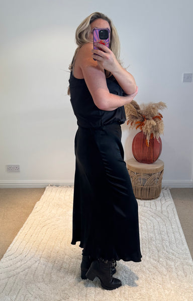 Aurora Satin Skirt | Black