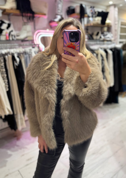 Soft Faux Fur Short Coat | Taupe