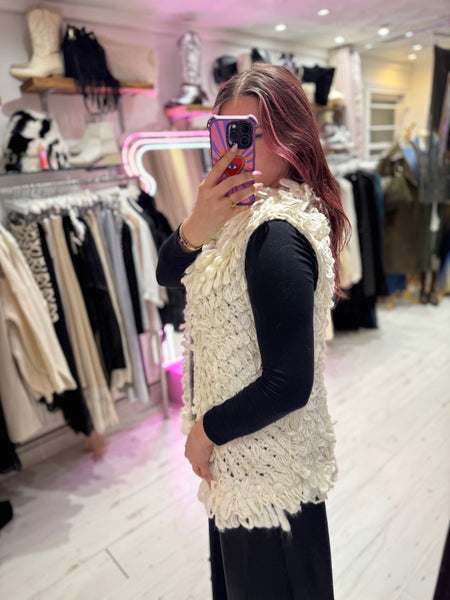 Looped Textured Knit Waistcoat | Cream