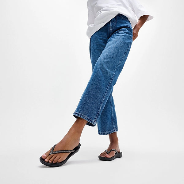 Fitflop|iQUSHION Sparkle Ergonomic Flip-Flops