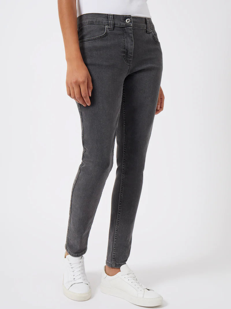 Reform High Waisted Denim Jeans | J40ZD | Grey Wash