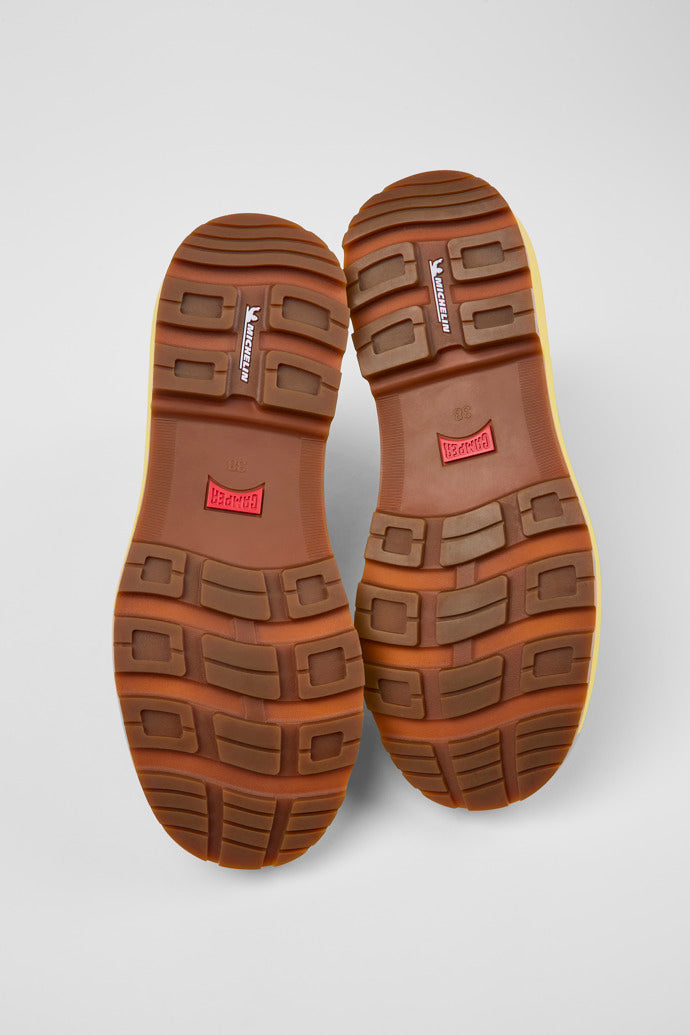 Camper | Brutus Trek HYDROSHIELD MICHELIN | Black/Yellow