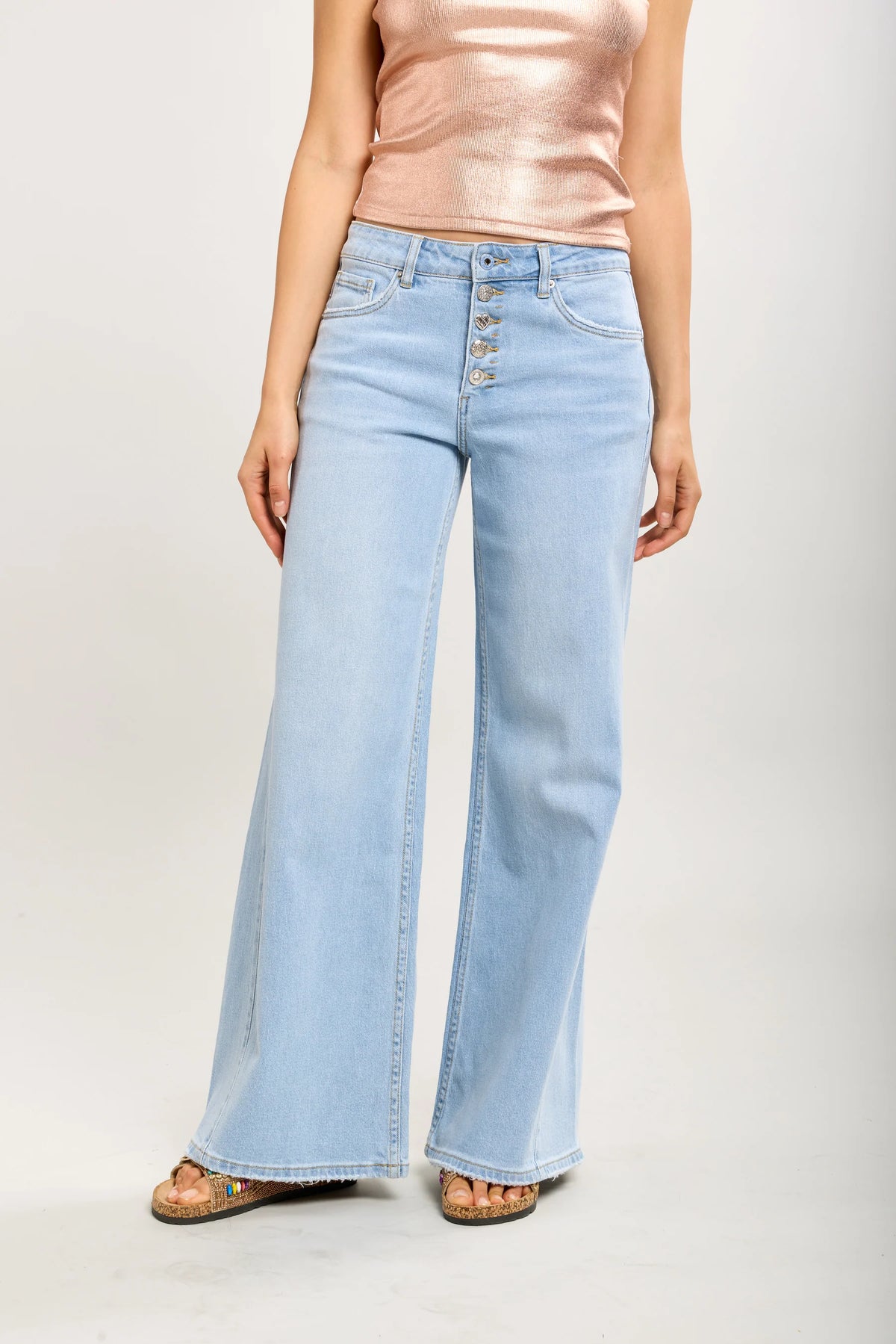 Toxik3 Wide Leg Stretch Jeans with Rhinestone Buttons | Light Wash