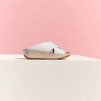 Fitflop|LULU Lux Graphic-Weave Leather Cross Slides