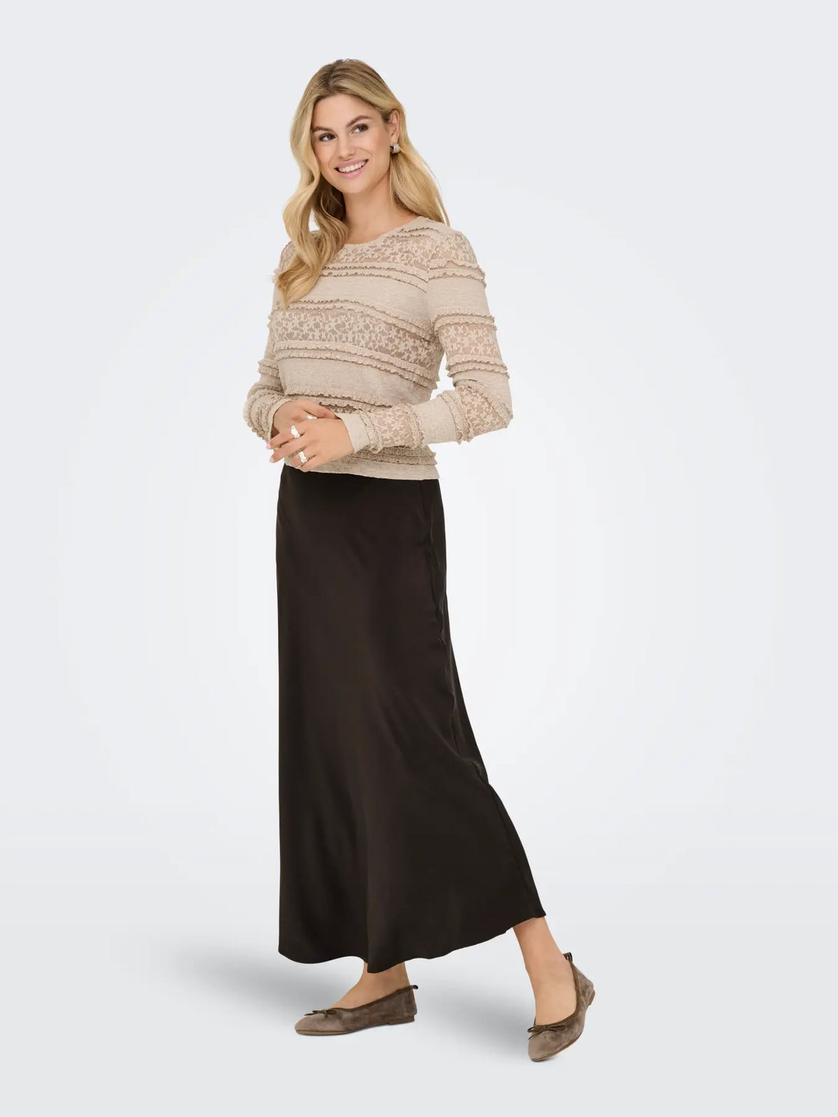 JDYSarah L/S Lace Top | Hummus/Beige