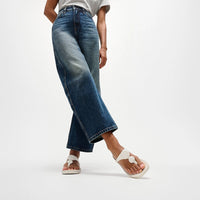 Fitflop|SOLAY Glossy-Disc Toe-Post Sandals