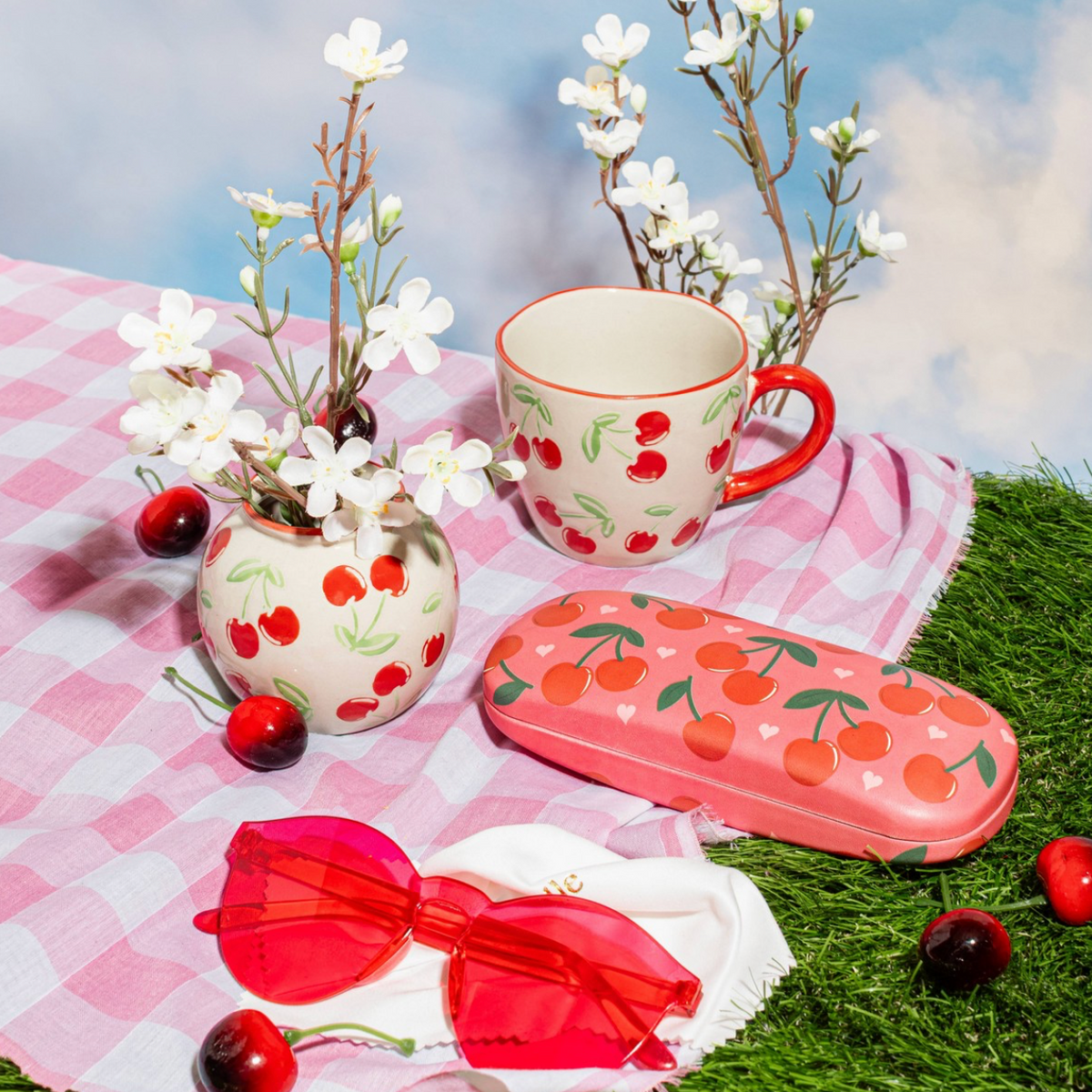 Cherry Glasses Case