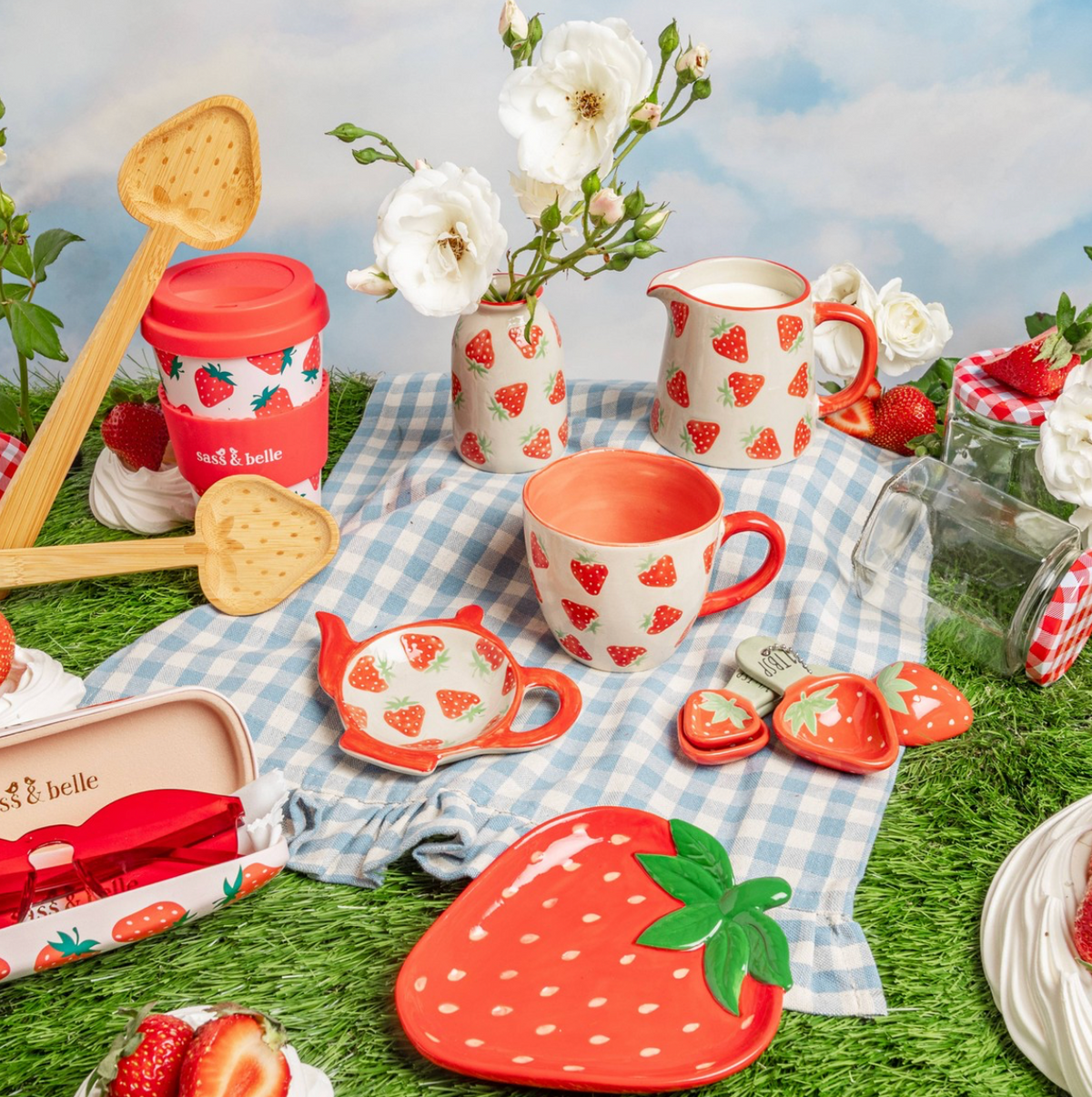 Strawberry Glasses Case