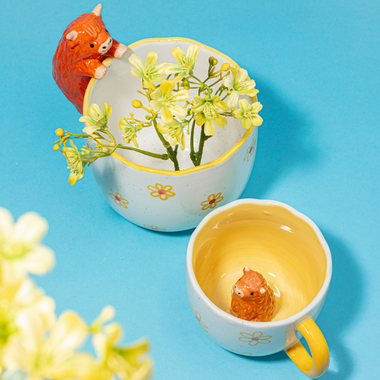 Peeking Highland Cow Planter