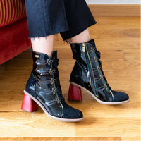 Laura Vita | Evcao 311 Heeled Ankle Boot | Black Patent