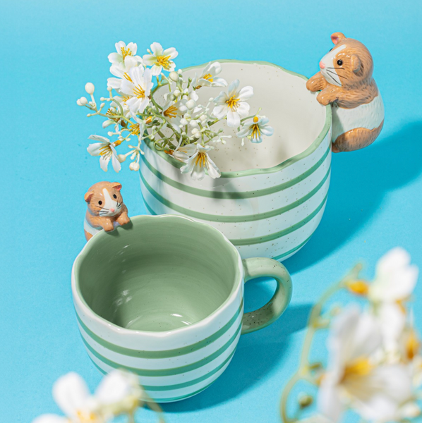 Peeking Guinea Pig Planter