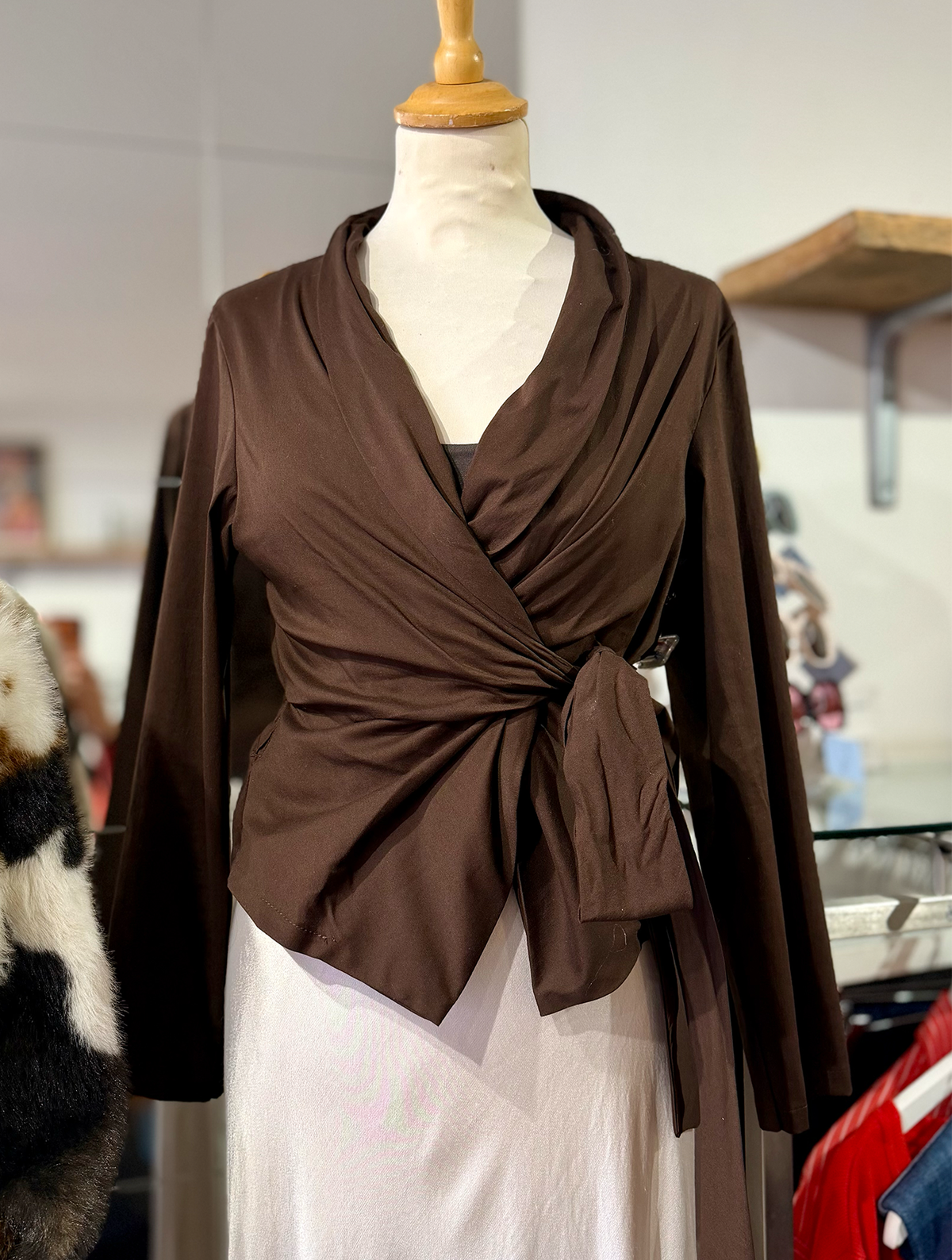 Lightweight Stretch Wrap Jacket | Chocolate