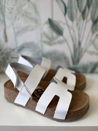 Yokono | WIWI 262 | Platform Leather Sandal | White