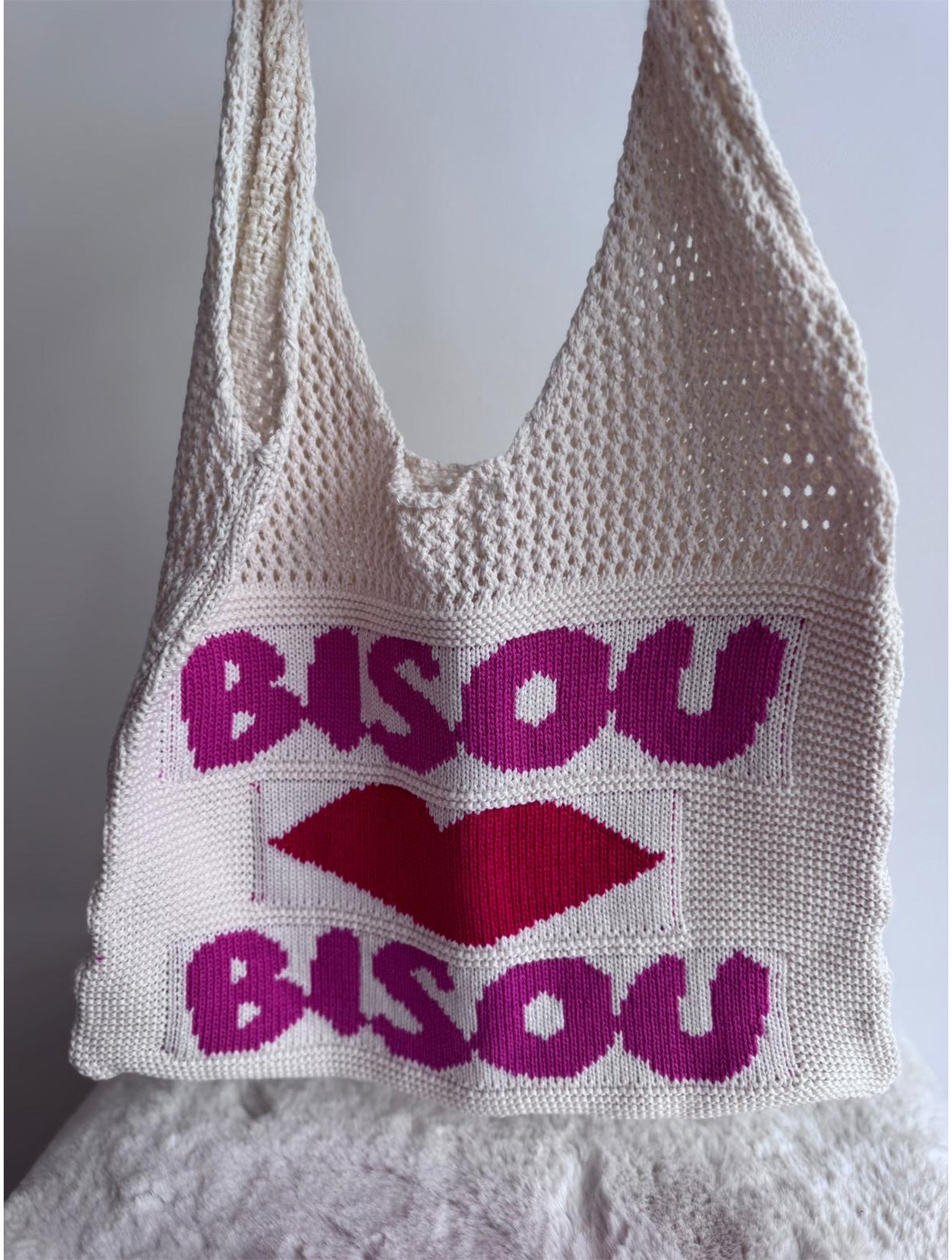 Bisou Bisou Knitted Shoulder Bag | Cream/Pink