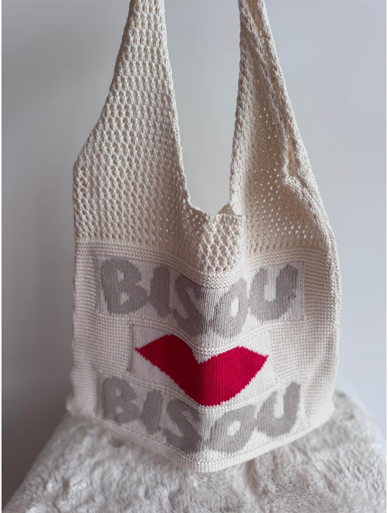 Bisou Bisou Knitted Shoulder Bag | Cream/Taupe