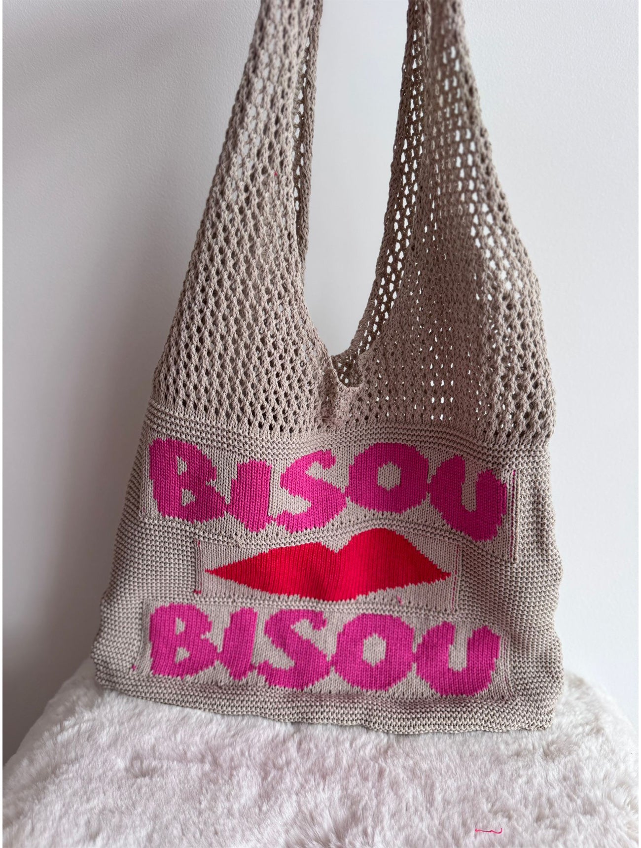 Bisou Bisou Knitted Shoulder Bag | Taupe
