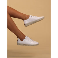 Lunar | Flamborough White