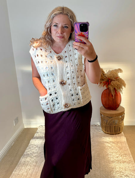 Flower Button Chunky Knitted Waistcoat | Cream