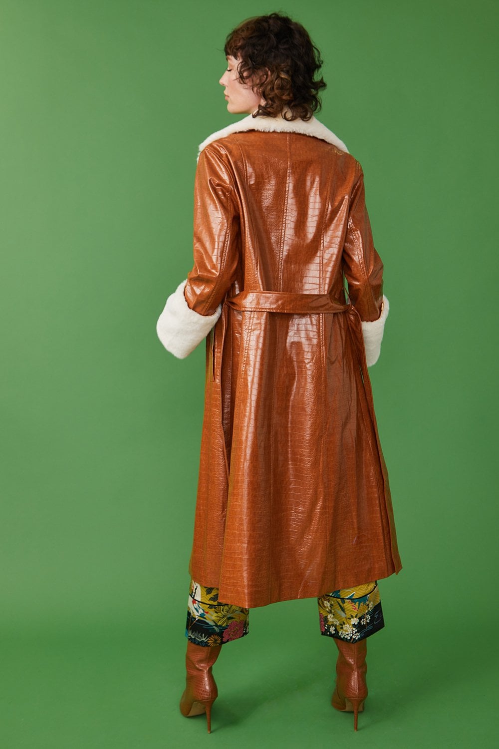 Jayley | Faux Leather Maxi Coat With Fur Cuffs and Collar | Tan