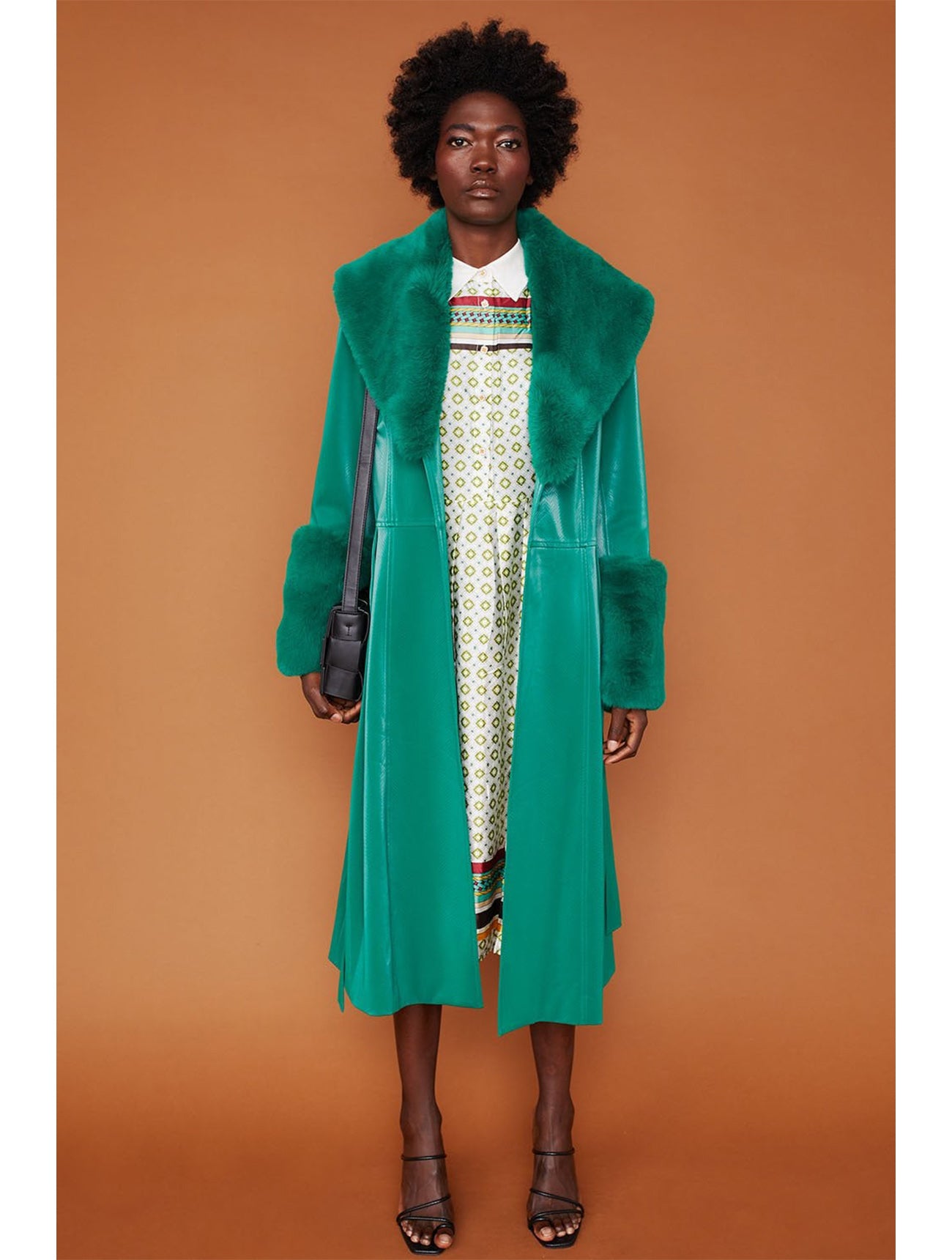 Jayley | Trench Style Belted Coat With Faux Fur Cuffs and Collar | Green