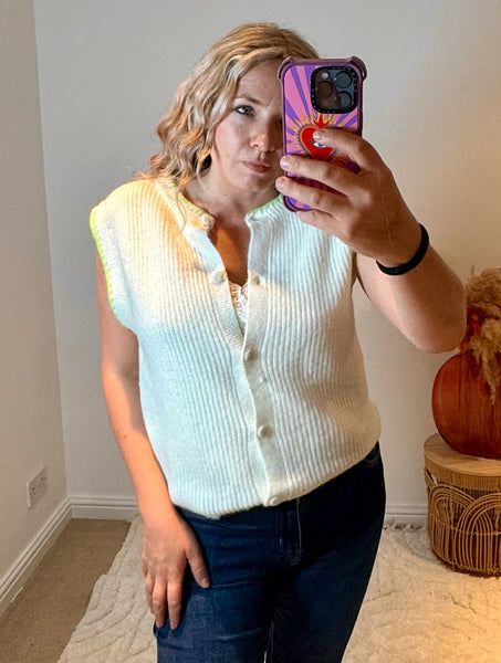 Soft Sleeveless Cardigan with Green Tipping | Cream/Green