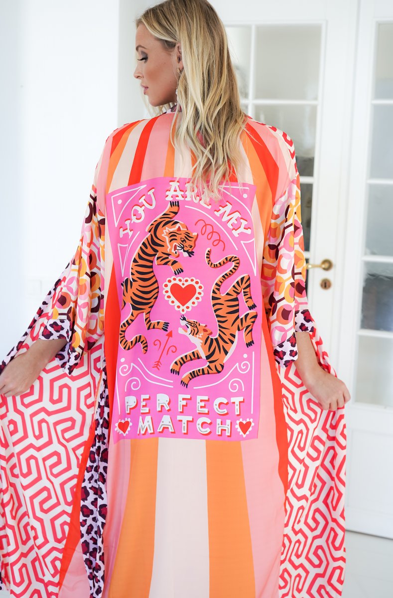 Colourful Statement Maxi Kimono | Perfect Match Tiger