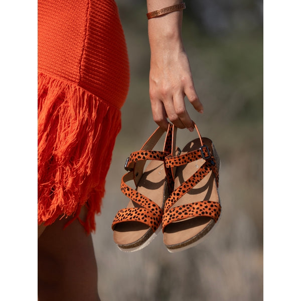 Muster | Animal Print Low Wedge Sandal | Orange