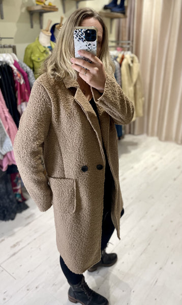 Lightweight Boucle Coat | Camel