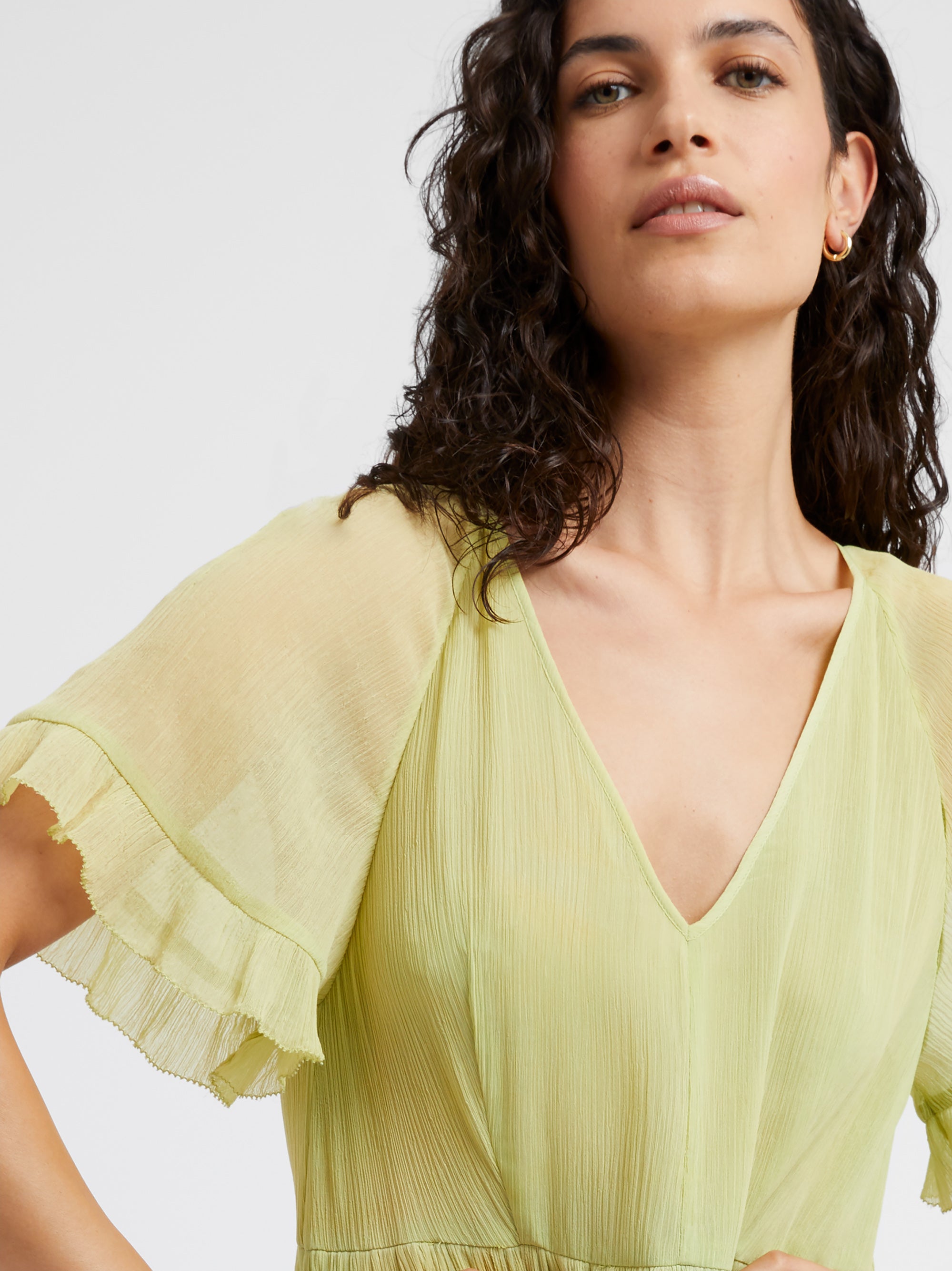 Gossamer Chiffon Tiered Maxi Dress | J1WAD | Kiwi