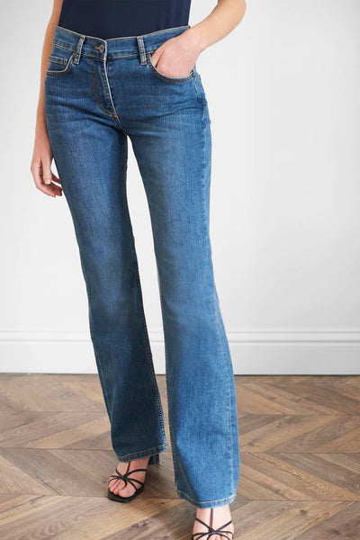 Classic Denim Boot Cut Jeans | J4SZQ | Vintage Wash