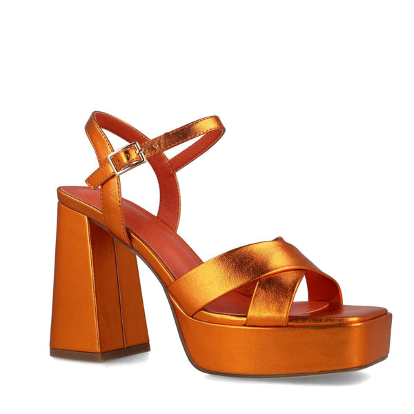 Triangulum Metallic Platform Sandal | Orange