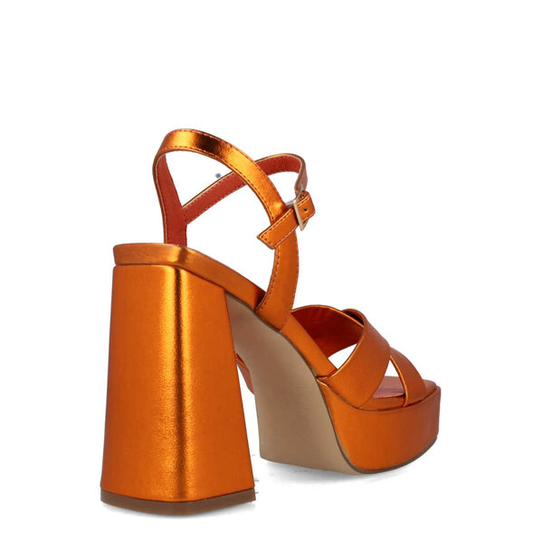 Triangulum Metallic Platform Sandal | Orange